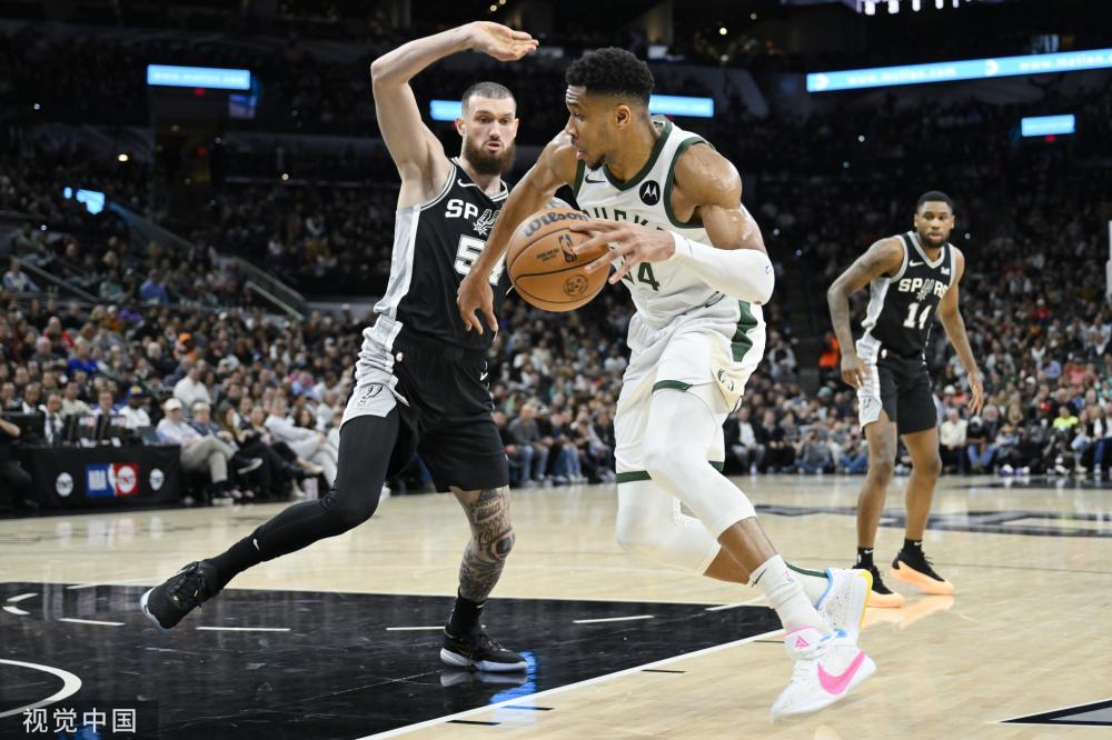 虽然季后赛 虽然季后赛